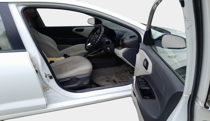 2020 Hyundai AURA S 1.2 CNG, Petrol, Manual, 1,29,778 km, interior