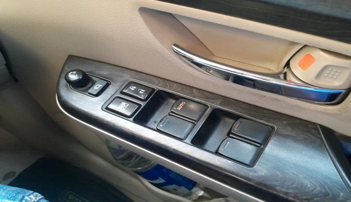 2022 Maruti Ertiga ZXI  CNG, Petrol, Manual, 48,441 km, interior