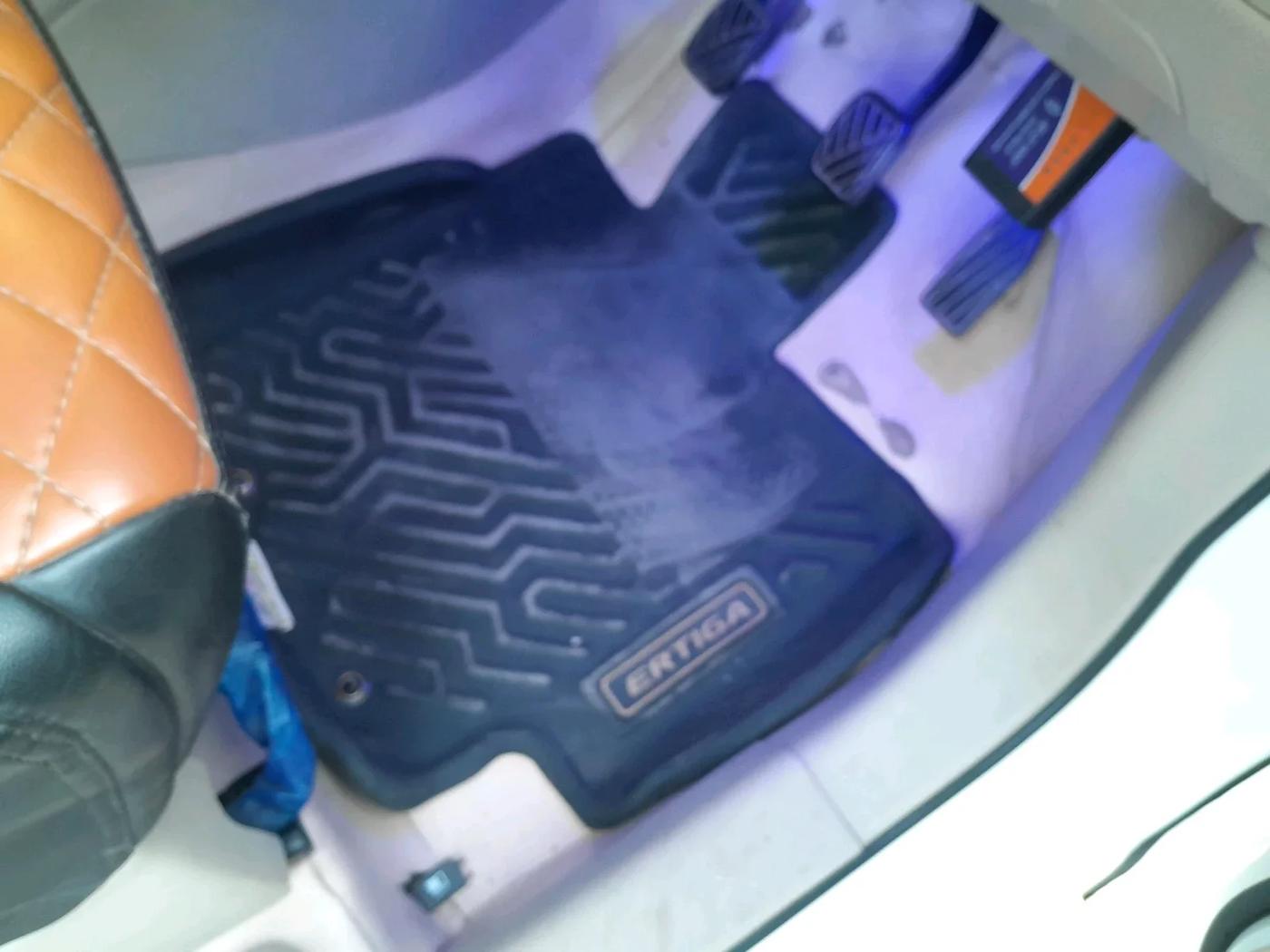2022 Maruti Ertiga ZXI  CNG, CNG, Manual, 48,441 km, interior