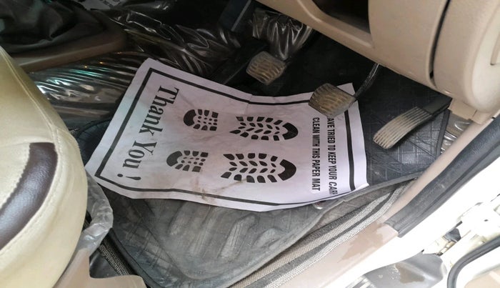 2013 Mahindra Xylo D4 BS-III, Diesel, Manual, 67,049 km, interior