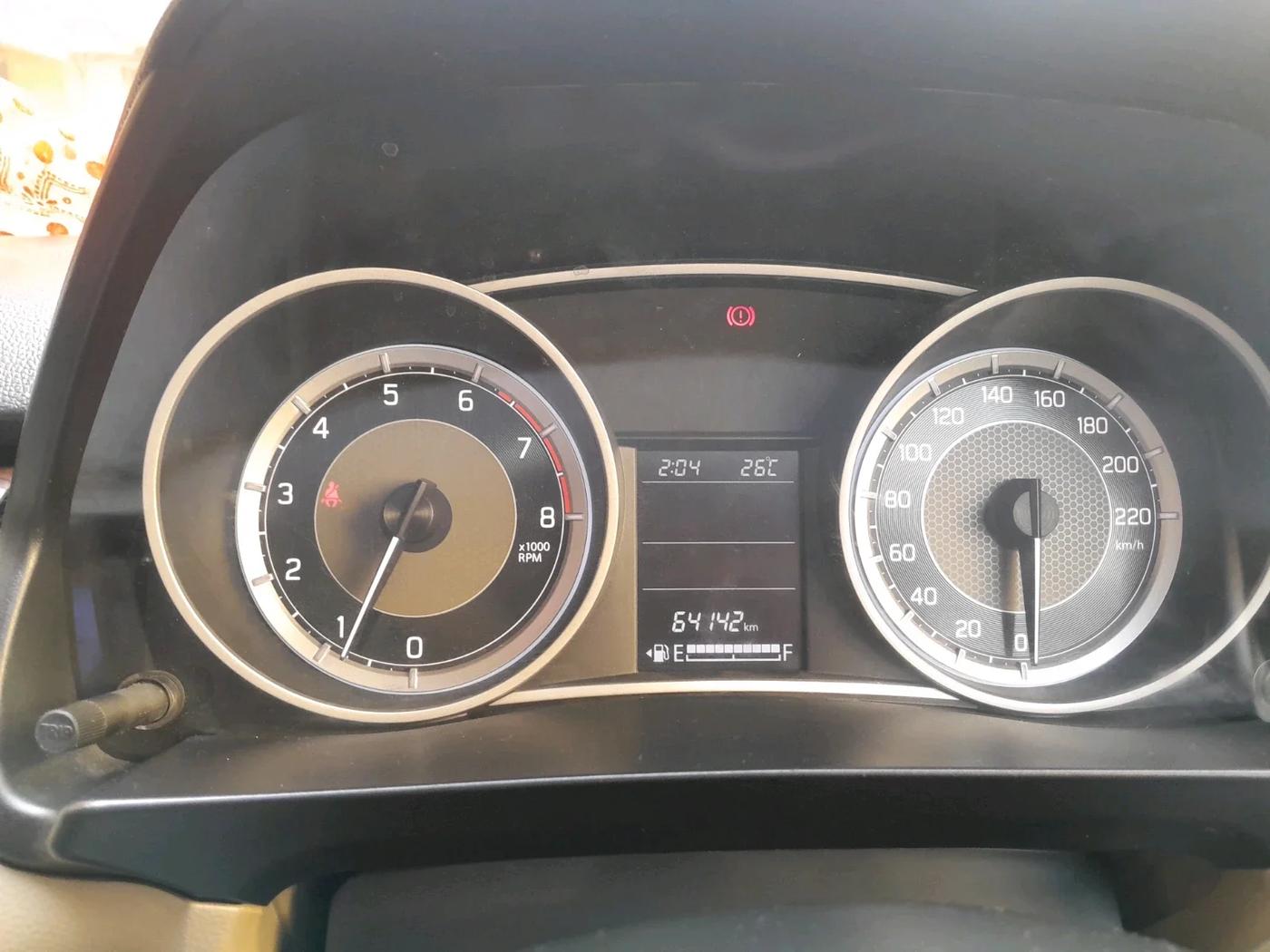 2018 Maruti Dzire ZXI, CNG, Manual, 64,142 km, interior