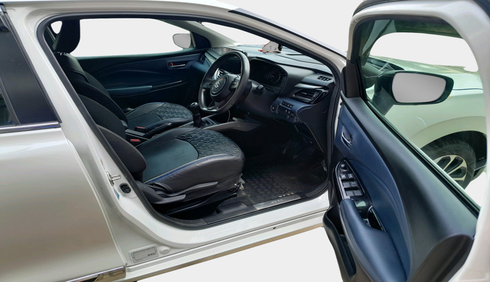2022 Maruti Baleno ALPHA PETROL 1.2, Petrol, Manual, 5,684 km, interior