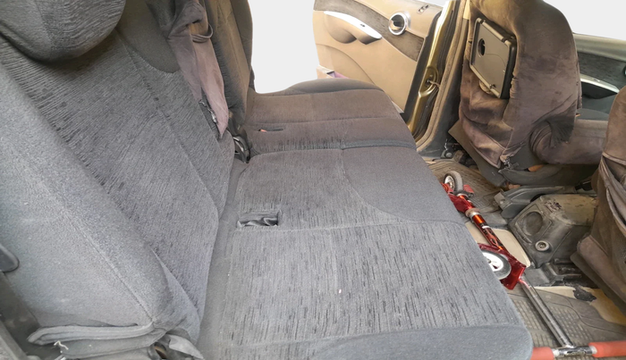 2009 Mahindra Xylo E8 BS-III, Diesel, Manual, 1,45,000 km, interior