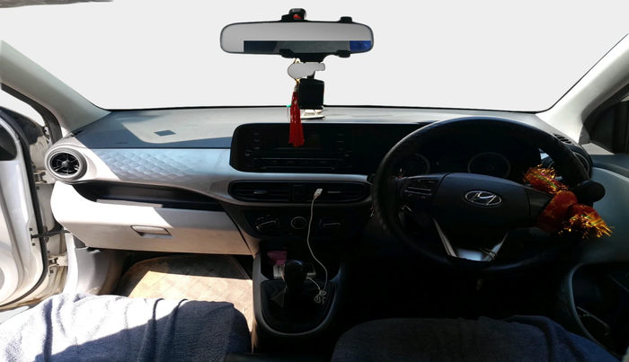 2022 Hyundai GRAND I10 NIOS MAGNA 1.2 KAPPA VTVT, Petrol, Manual, 34,602 km, interior