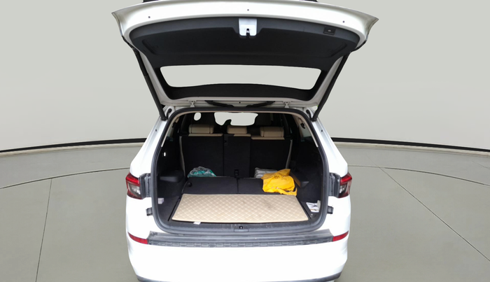 2019 Skoda Kodiaq L&K 2.0 TDI 4X4 AT, Diesel, Automatic, 1,35,096 km, exterior