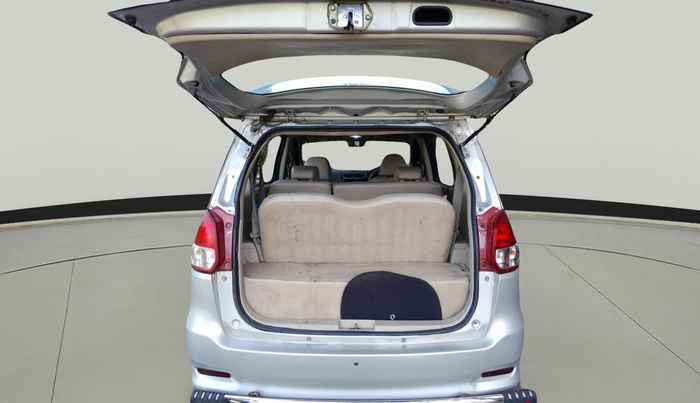 2015 Maruti Ertiga VXI CNG, Petrol, Manual, 1,79,065 km, exterior