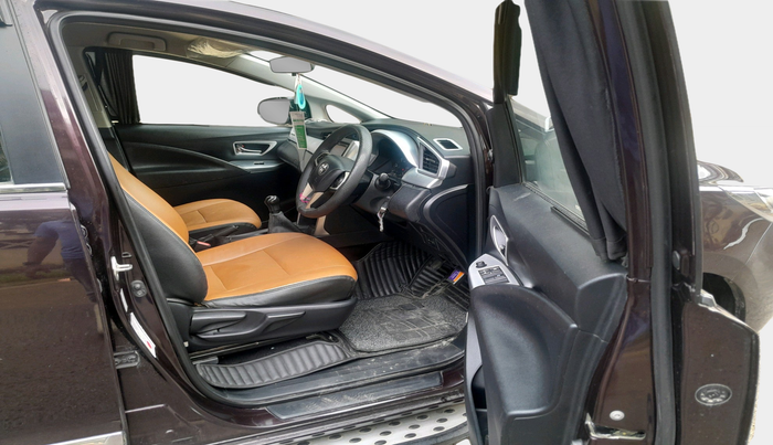 2018 Toyota Innova Crysta 2.4 GX 7 STR, Diesel, Manual, 1,23,764 km, interior