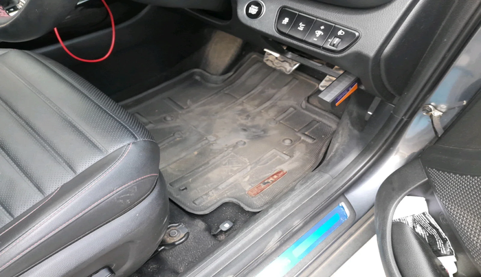 2021 KIA SELTOS GTX PLUS AT 1.5 DIESEL, Diesel, Automatic, 1,24,668 km, interior