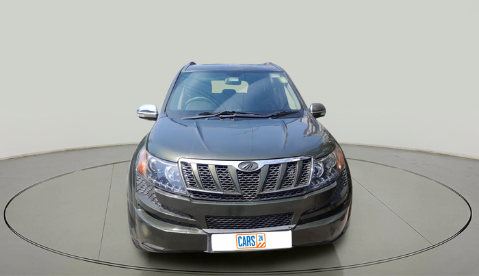 2011 Mahindra XUV500 W8, Diesel, Manual, 2,16,913 km, exterior
