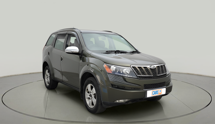 2011 Mahindra XUV500 W8, Diesel, Manual, 2,16,913 km, exterior