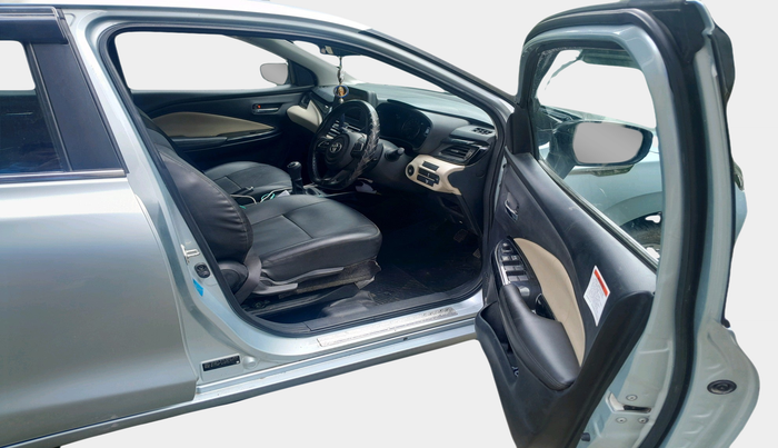 2024 Toyota Glanza G E-CNG, Petrol, Manual, 31,489 km, interior