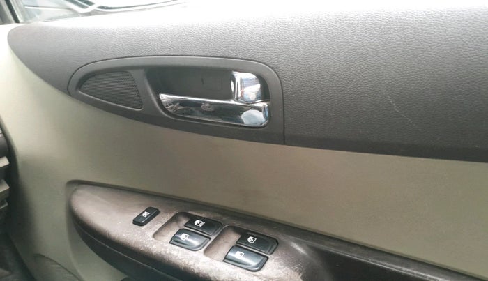 2011 Hyundai i20 MAGNA 1.2, Petrol, Manual, 85,068 km, interior