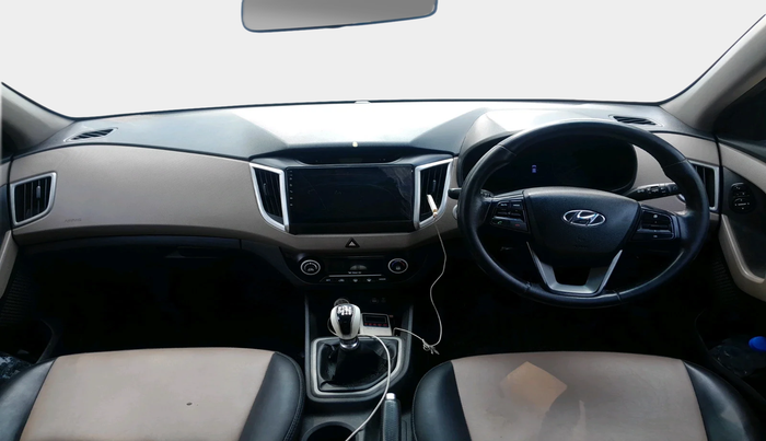 2016 Hyundai Creta SX (O) 1.6 DIESEL, Diesel, Manual, 1,50,759 km, interior