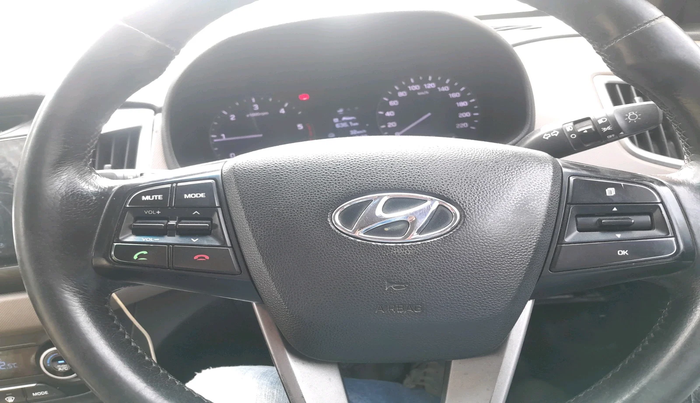 2016 Hyundai Creta SX (O) 1.6 DIESEL, Diesel, Manual, 1,50,759 km, interior