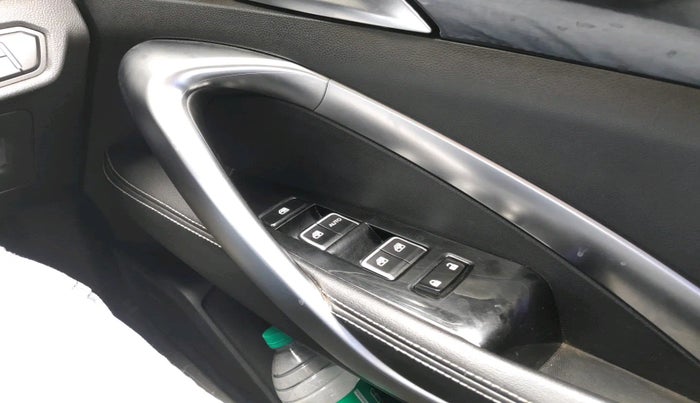 2019 MG HECTOR SHARP 1.5 DCT PETROL, Petrol, Automatic, 1,80,481 km, interior