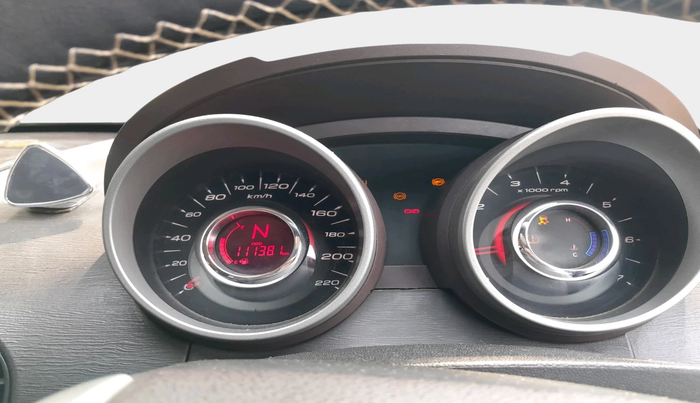 2012 Mahindra XUV500 W8, Diesel, Manual, 1,11,381 km, interior