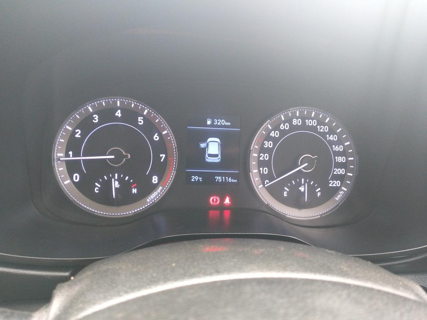 2019 Hyundai VENUE SX 1.0 (O) TURBO, Petrol, Manual, 75,116 km, interior