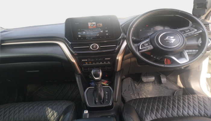 2022 Maruti Grand Vitara ALPHA PLUS HYBRID ECVT, Hybrid, Automatic, 1,31,964 km, interior