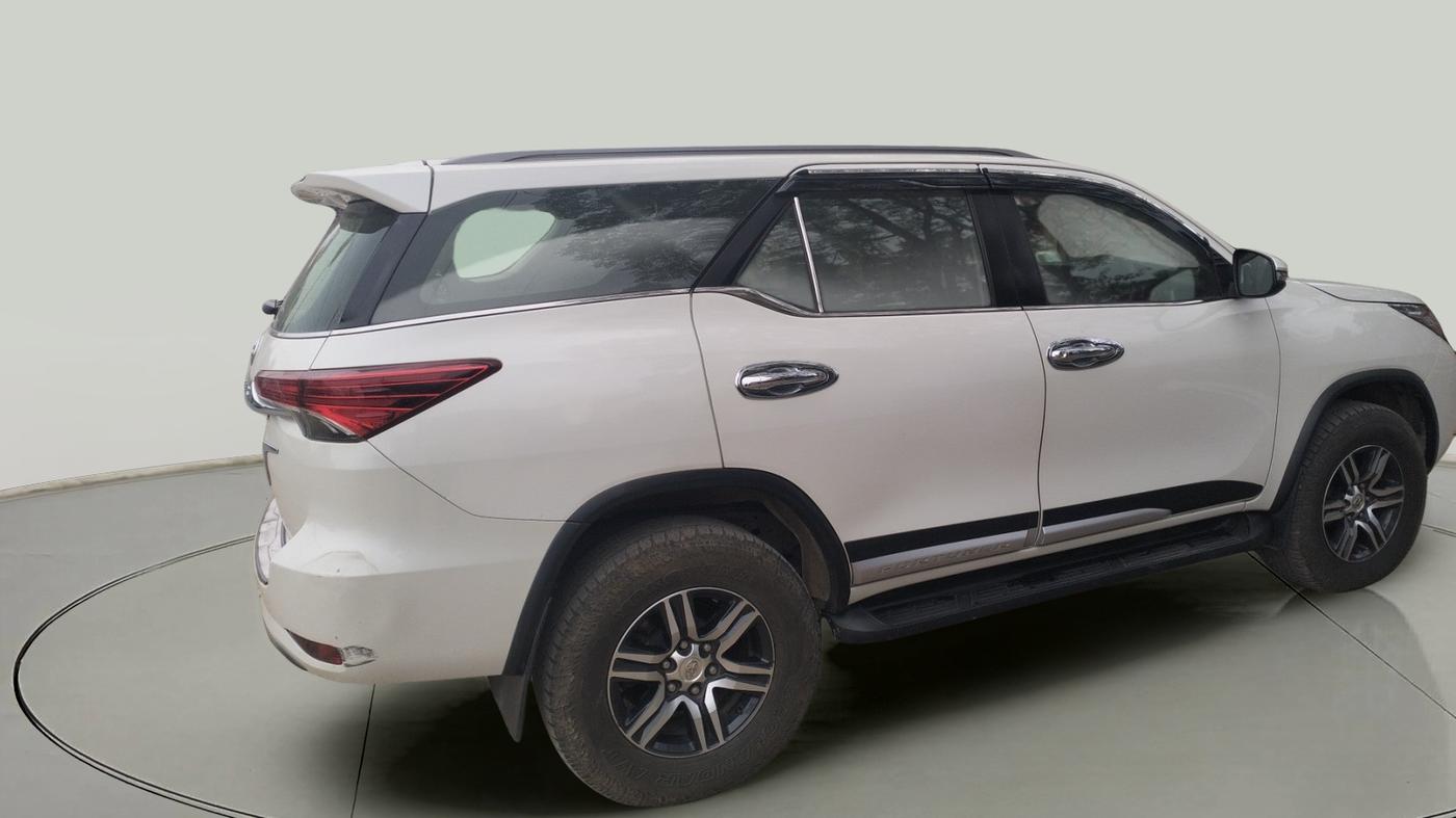 2019 Toyota Fortuner 2.8 4X2 AT, Diesel, Automatic, 1,19,439 km, exterior