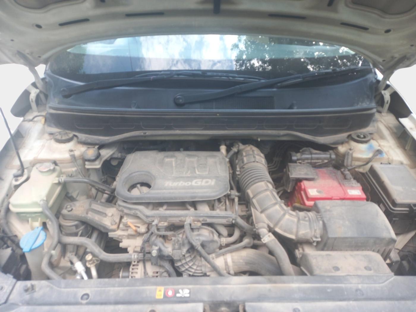2019 Hyundai VENUE SX 1.0 TURBO, Petrol, Manual, 68,021 km, exterior