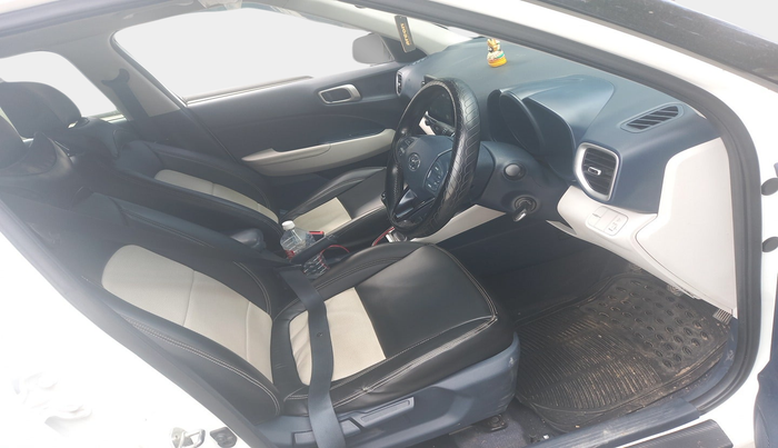 2019 Hyundai VENUE SX 1.0 TURBO, Petrol, Manual, 66,331 km, interior