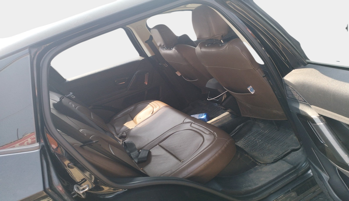 2022 Tata Harrier XT PLUS 2.0L KRYOTEC DARK EDITON, Diesel, Manual, 1,06,460 km, interior