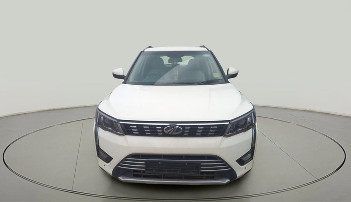 2020 Mahindra XUV300 W8 1.2 PETROL, Petrol, Manual, 61,907 km, exterior