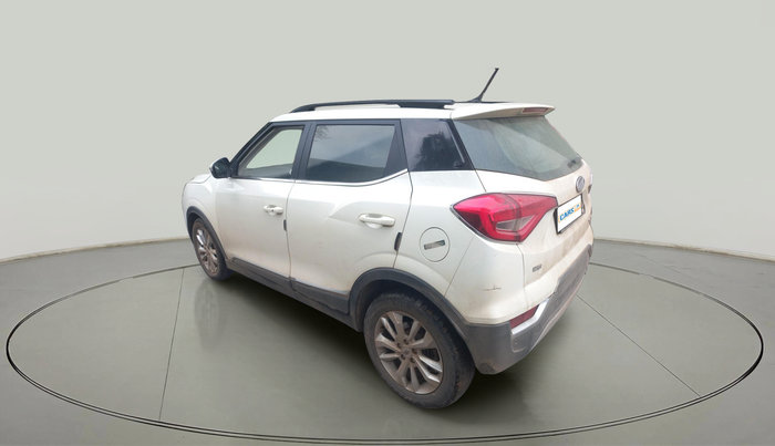 2020 Mahindra XUV300 W8 1.2 PETROL, Petrol, Manual, 61,907 km, exterior