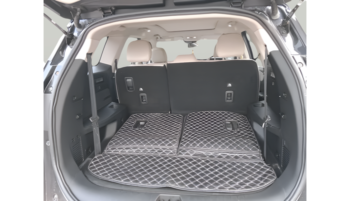 2025 Mahindra XUV700 AX 7 LUXURY D AT 7 STR, Diesel, Automatic, 7,887 km, exterior