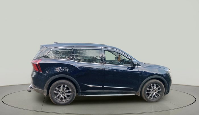 2025 Mahindra XUV700 AX 7 LUXURY D AT 7 STR, Diesel, Automatic, 7,887 km, exterior