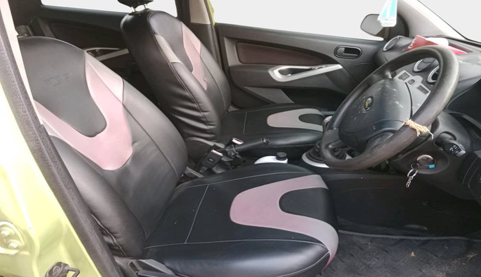 2010 Ford Figo ZXI 1.2 PETROL, Petrol, Manual, 82,039 km, interior