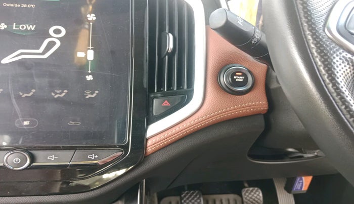 2022 MG HECTOR PLUS SHARP 2.0 DIESEL TURBO MT 6-STR, Diesel, Manual, 61,608 km, interior