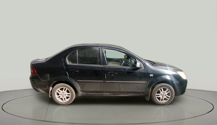 2010 Ford Fiesta SXI 1.4 DIESEL, Diesel, Manual, 1,86,008 km, exterior