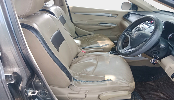 2010 Honda City 1.5L I-VTEC V MT, Petrol, Manual, 1,14,622 km, interior