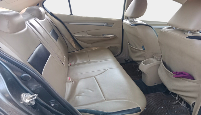 2010 Honda City 1.5L I-VTEC V MT, Petrol, Manual, 1,14,622 km, interior