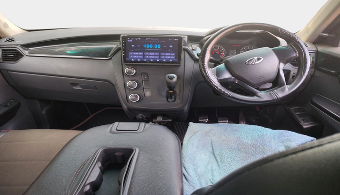 2017 Mahindra KUV 100 NXT K2 D 6S, Diesel, Manual, 1,01,157 km, interior