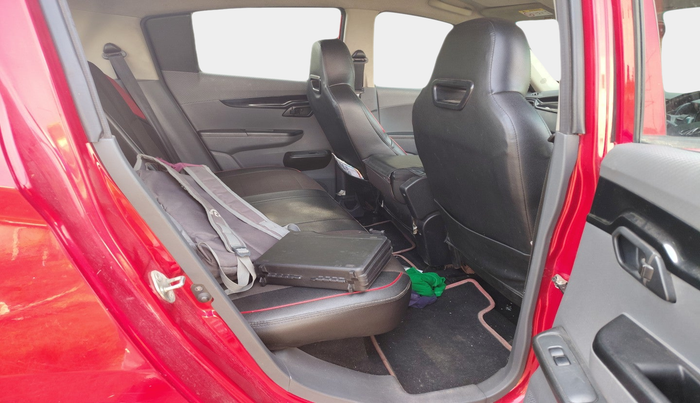 2017 Mahindra KUV 100 NXT K2 D 6S, Diesel, Manual, 1,01,157 km, interior