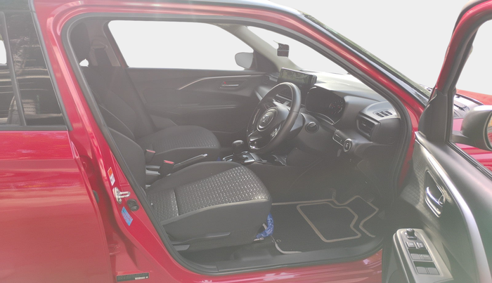 2024 Maruti Swift ZXi Plus Dual Tone, Petrol, Manual, 14,733 km, interior