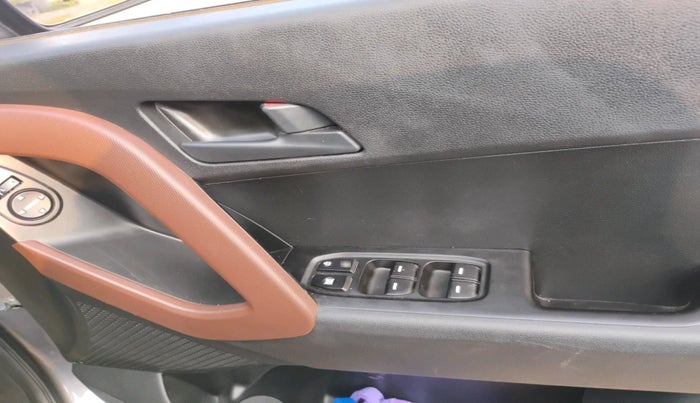 2018 Hyundai Creta E PLUS 1.6 PETROL, Petrol, Manual, 40,070 km, interior