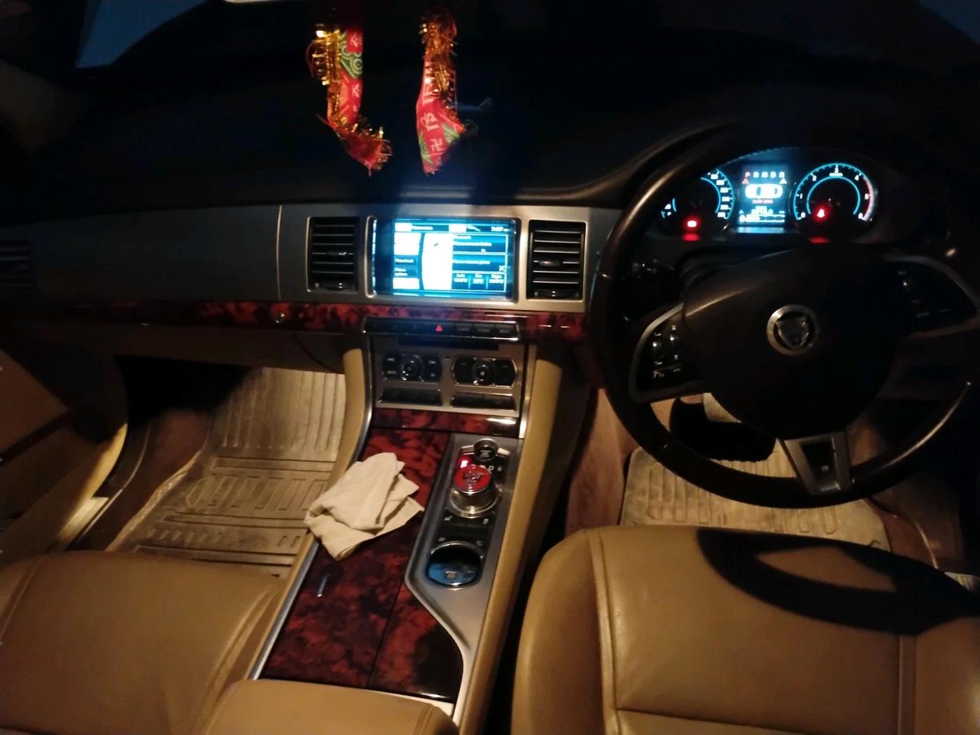 2012 Jaguar XF 3.0 DIESEL, Diesel, Automatic, 73,550 km, interior