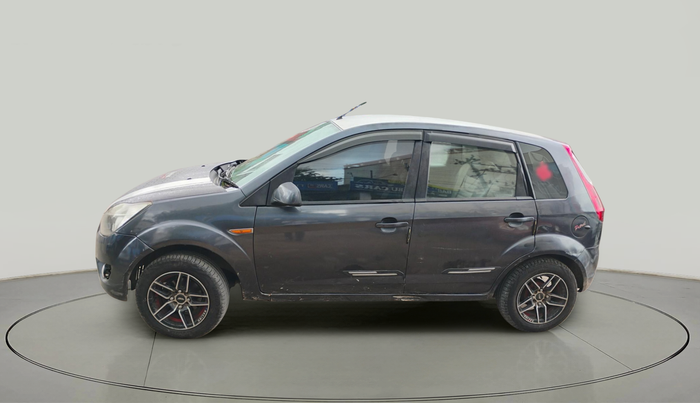 2010 Ford Figo ZXI 1.2 PETROL, Petrol, Manual, 1,37,279 km, exterior
