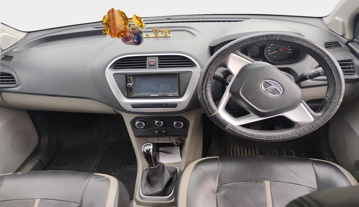 2017 Tata Tiago XM PETROL, Petrol, Manual, 95,734 km, interior