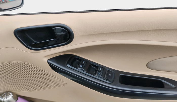 2015 Ford Figo Aspire TITANIUM1.5 DIESEL, Diesel, Manual, 1,44,446 km, interior