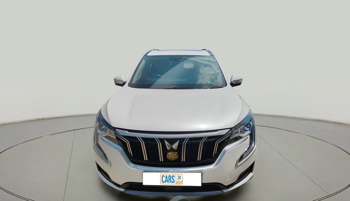 2022 Mahindra XUV700 AX 7 LUXURY P AT 7 STR, Petrol, Automatic, 30,911 km, exterior