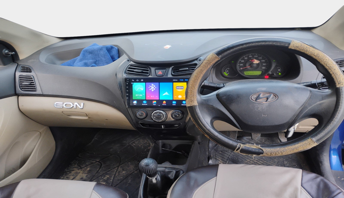 2013 Hyundai Eon ERA +, Petrol, Manual, 1,06,323 km, interior