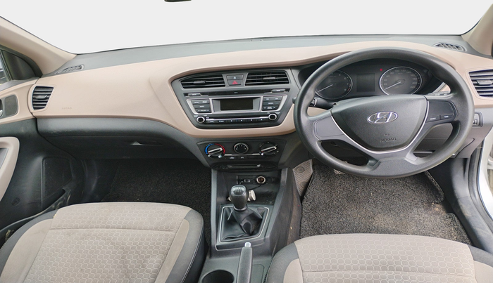 2017 Hyundai Elite i20 MAGNA EXECUTIVE 1.2, Petrol, Manual, 81,664 km, interior