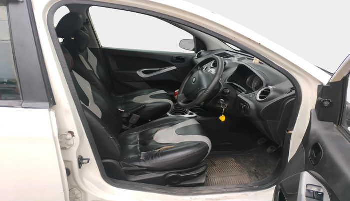 2010 Ford Figo ZXI 1.2 PETROL, Petrol, Manual, 73,159 km, interior