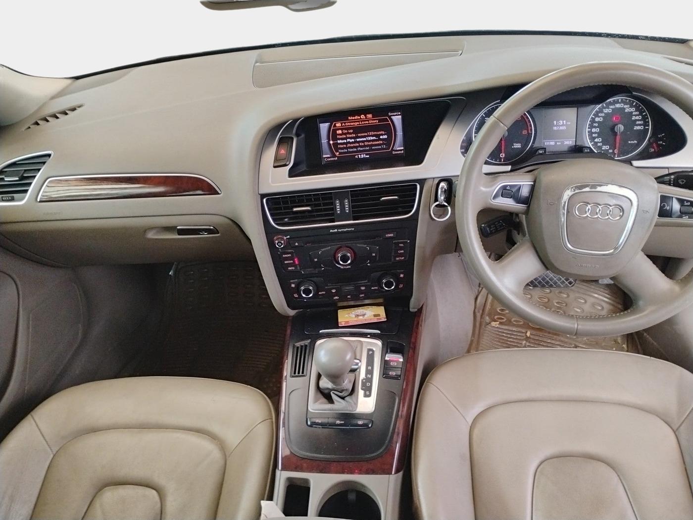2010 Audi A4 2.0 TDI, Diesel, Automatic, 1,12,460 km, interior