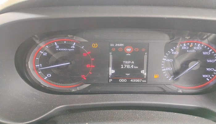 2022 Mahindra Thar LX D AT 4WD HT, Diesel, Automatic, 43,987 km, interior