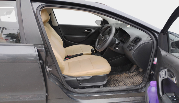 2019 Volkswagen Polo COMFORTLINE 1.0L MPI, Petrol, Manual, 1,27,218 km, interior